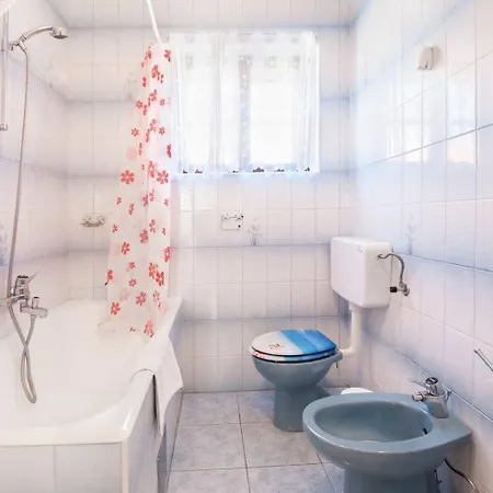 Apartamento Tomi - With Large Terrace